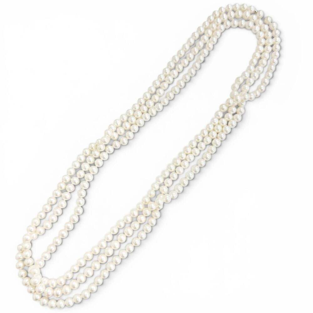 TIFFANY White Pearl Necklace